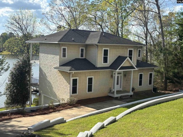 260 Valley 1 Drive active home in Lake Wateree, Winnsboro, SC