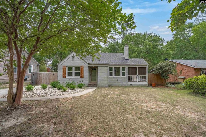 1622 Edgehill Road pending home in Atascadero Hills, Columbia, SC