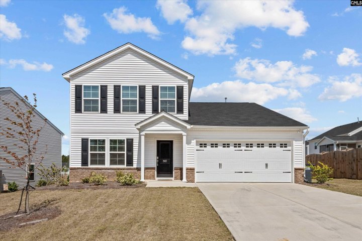 362 Aldergate Drive active home in Bluefield, Lexington, SC