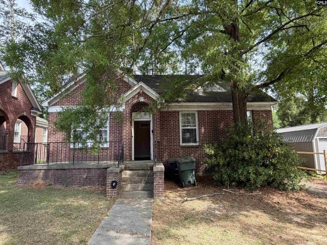 1011 Wildwood Avenue pending home in Seminary Ridge, Columbia, SC