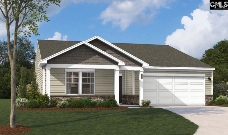 206 Kingfield Drive active home in Chestnut Ridge North, Hopkins, SC
