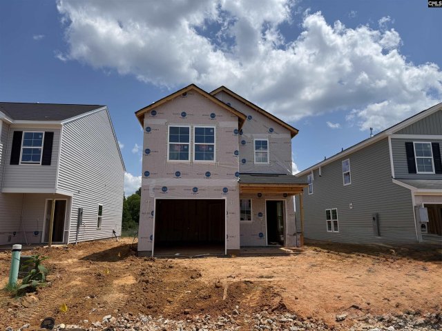 220 Laurinton Farms Drive active home in Laurinton Farms, Hopkins, SC