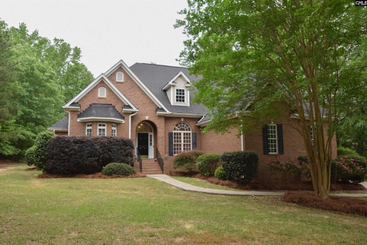 209 Kelsey Glen Drive pending home in Kelsey Glen, Lexington, SC