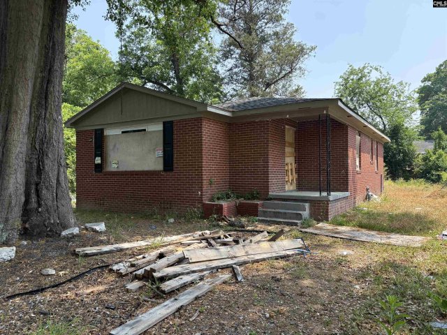 1321 Lotus Street pending home in Rosewood, Columbia, SC