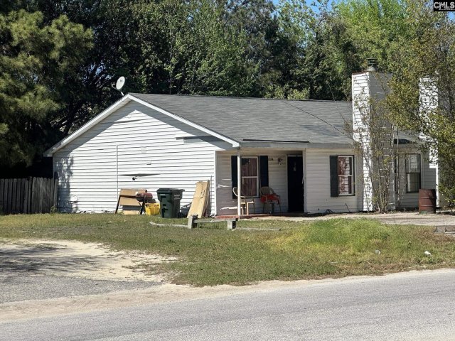 137 Villa Court pending home in Three Fountains, West Columbia, SC
