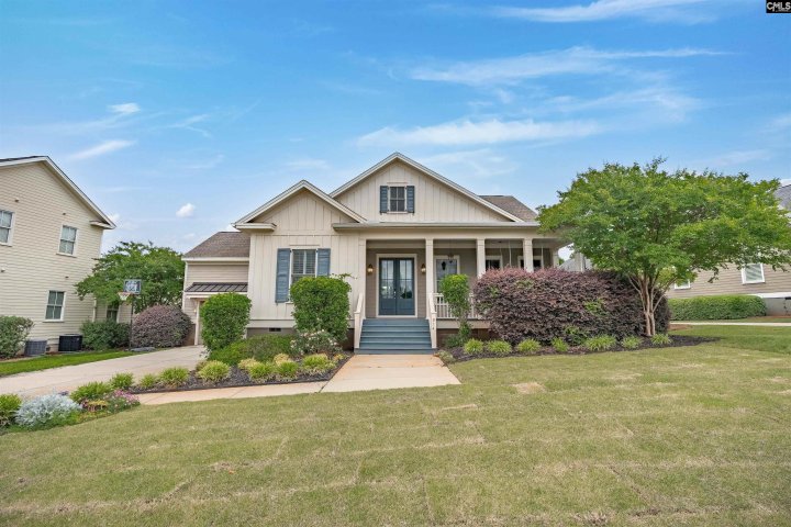914 Battenkill Court active home in Saluda River Club, Lexington, SC
