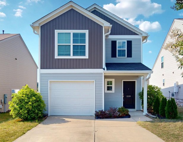 2220 S Trakand active home in Bluefield, Lexington, SC