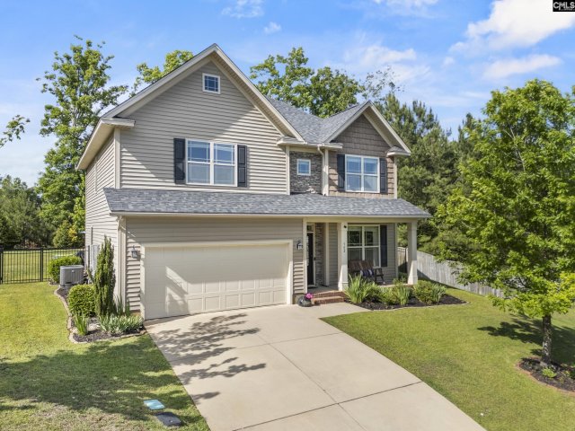 502 Varsity Court pending home in Eagles Nest, Chapin, SC