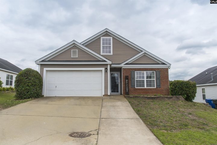 104 Waban Court pending home in Chestnut Hill Plantation, Columbia, SC