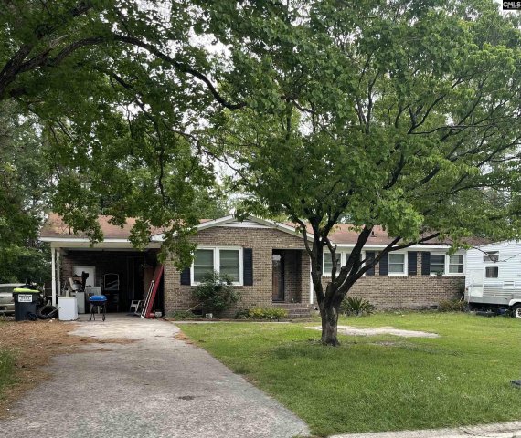 411 Old Plantation Drive pending home in Lloydwoods, West Columbia, SC