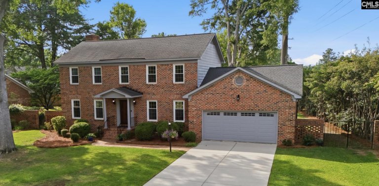 6409 Queens Way Drive pending home in Olde Woodlands, Columbia, SC