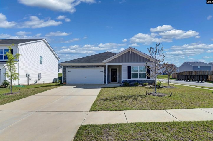 119 Purple Heron Way active home in Canary Woods, Hopkins, SC