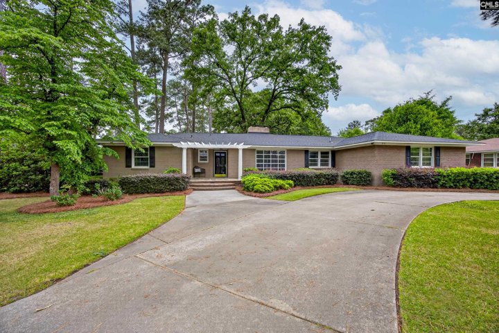 5703 Ravenwood Road pending home in Forest Acres, Columbia, SC