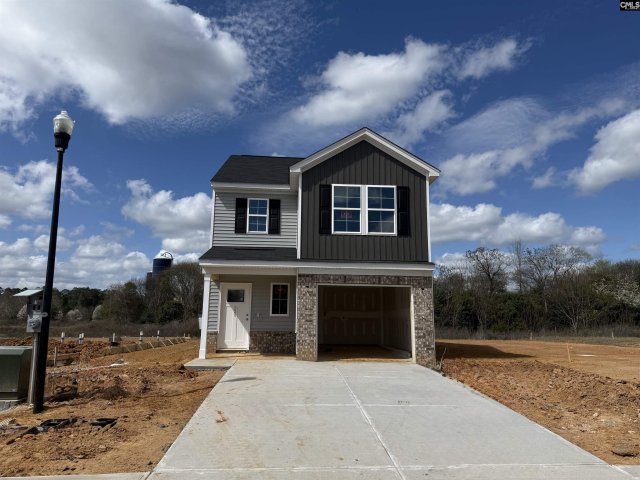 221 Laurinton Farms Drive active home in Laurinton Farms, Hopkins, SC