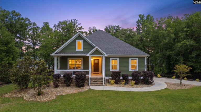1199 Retreat Way pending home in The Woods Of Molly Creek, Ridgeway, SC