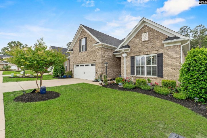 209 Mary Locke Court pending home in Northwoods Villas At Woodcreek Farms, Elgin, SC
