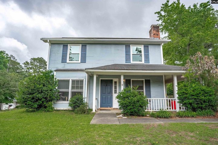 2 Maid Lynn Court pending home in Old Friarsgate, Irmo, SC