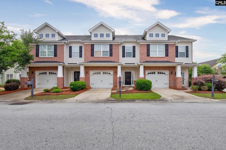 Homes in Pennington Square, Columbia
