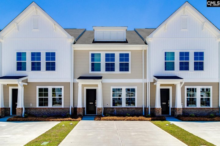 3058 Harborview Drive active home in Astoria, Columbia, SC