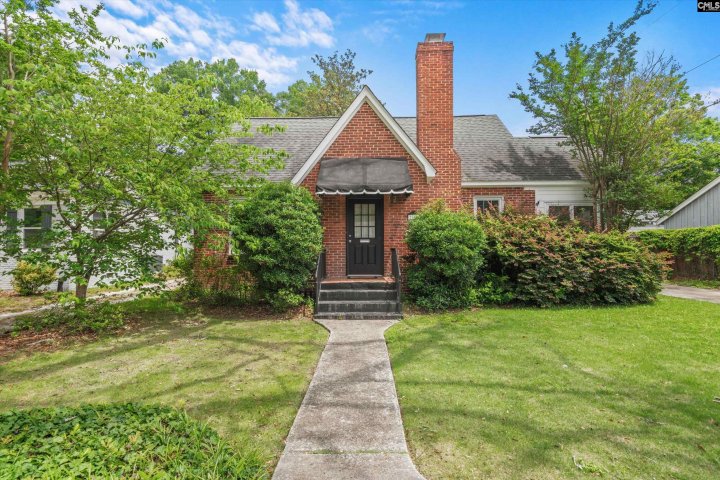 2621 Kiawah Avenue pending home in Shandon, Columbia, SC