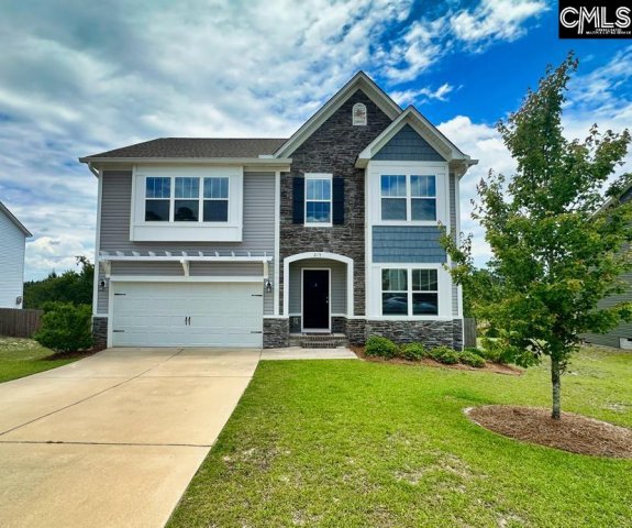 215 Cassique Drive pending home in Cassique, Lexington, SC