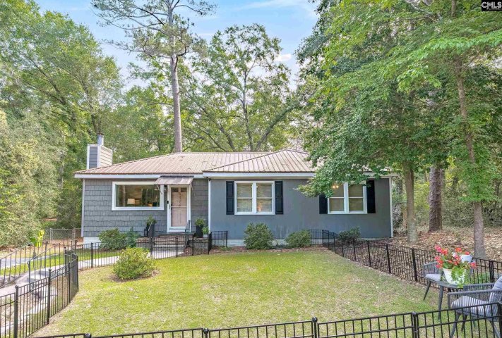5318 Pinestraw Road pending home in Forest Acres, Columbia, SC