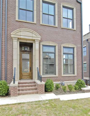 236 Rhett St Unit 3 sold home in The Brownstones, Greenville, SC