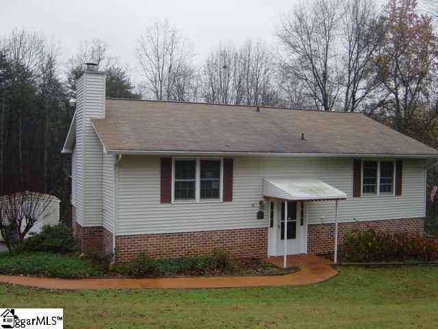 16 Phillips Avenue sold home in Rock View Heights, Greenville, SC