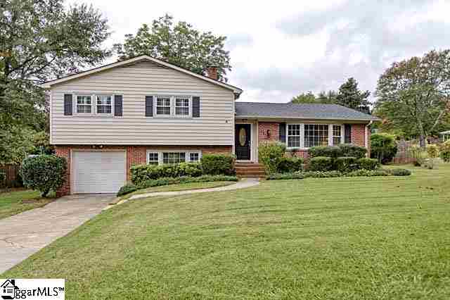 16 Lisa Drive sold home in Wade Hampton Terrace, Greenville, SC