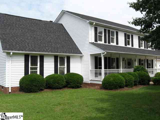 211 Understone Drive sold home in Windermere, Greenville, SC