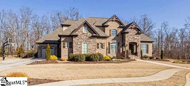 219 New Castle Drive sold home in Beacon Hill, Duncan, SC