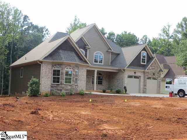 729 N Alamosa Drive sold home in Canyon Creek, Boiling Springs, SC