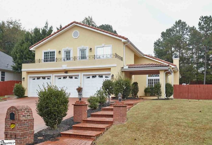 111 Chetsworth Lane sold home in Ashford, Greenville, SC