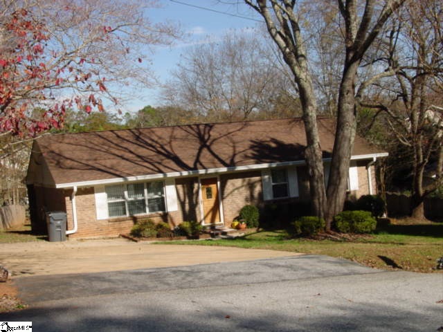 109 Greenfield Drive sold home in Greenfield, Greenville, SC