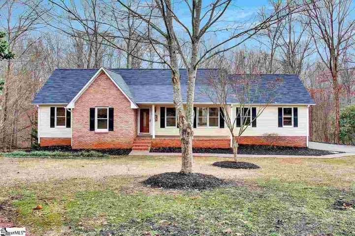 150/144 N Woodland Drive sold home in Woodland Ridge, Pickens, SC