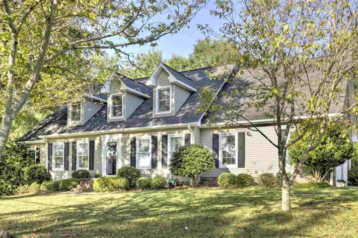 812 Knollwood Drive sold home in Ashford, Greenville, SC
