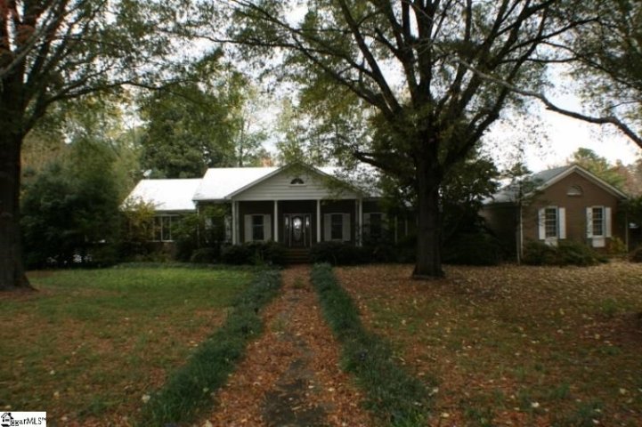 1204 Roe Ford Road sold home in Stratford Forest, Greenville, SC