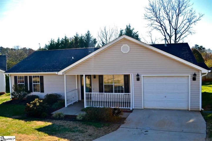 114 E Ridgemount Court sold home in Springs Station, Greenville, SC