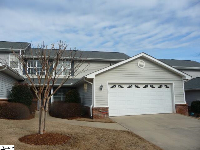 305 Crepe Myrtle Way sold home in Riverbirch Villas, Greer, SC