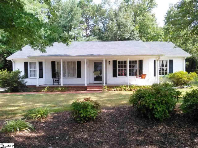 105 Governors Court sold home in Governors Square, Greer, SC