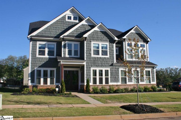 205 Keowee Avenue sold home in Ivy Grove, Greenville, SC