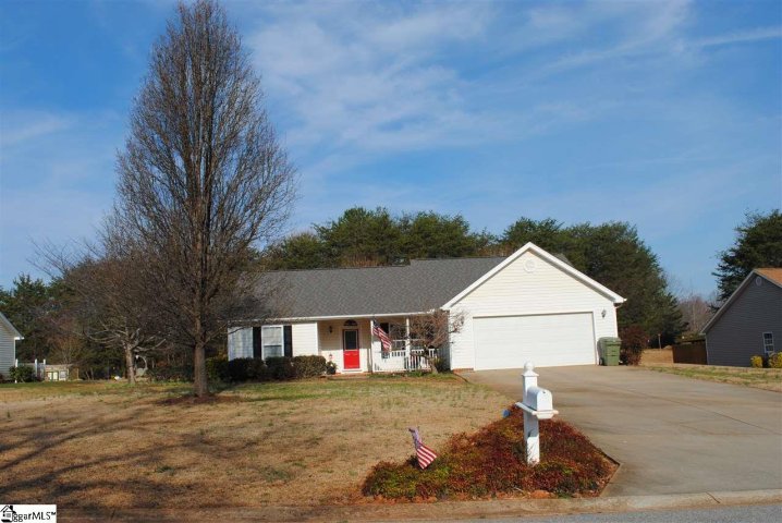 113 Ashlan Woods Court sold home in Ashlan Woods, Greer, SC