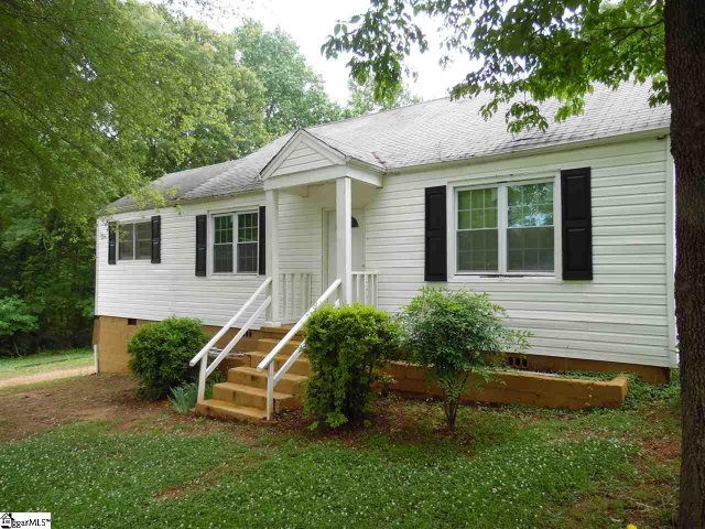 10 High Valley Boulevard sold home in Fresh Meadow Farms, Greenville, SC