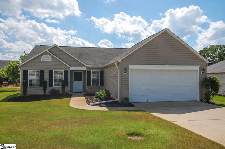 207 Night Heron Drive sold home in Cedar Glen, Simpsonville, SC