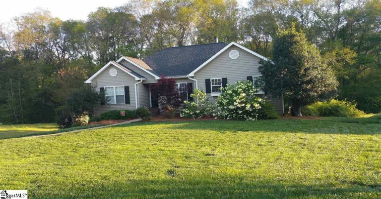 110 Riverfront Lane sold home in Edgewater Acres, Simpsonville, SC