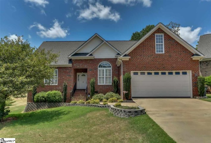 30 Belle Terre Court sold home in Summersett Manor, Greenville, SC