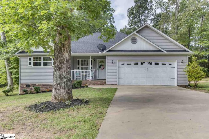 2 Wildberry Way sold home in Oakwood Place, Travelers Rest, SC