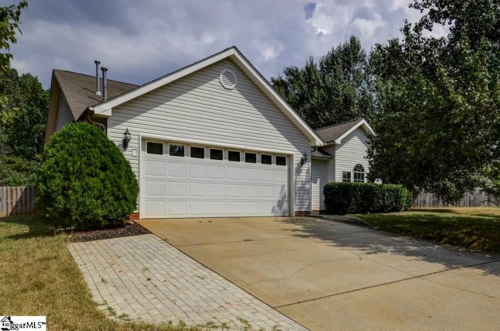112 Two Gait Lane sold home in Martins Grove 2, Simpsonville, SC