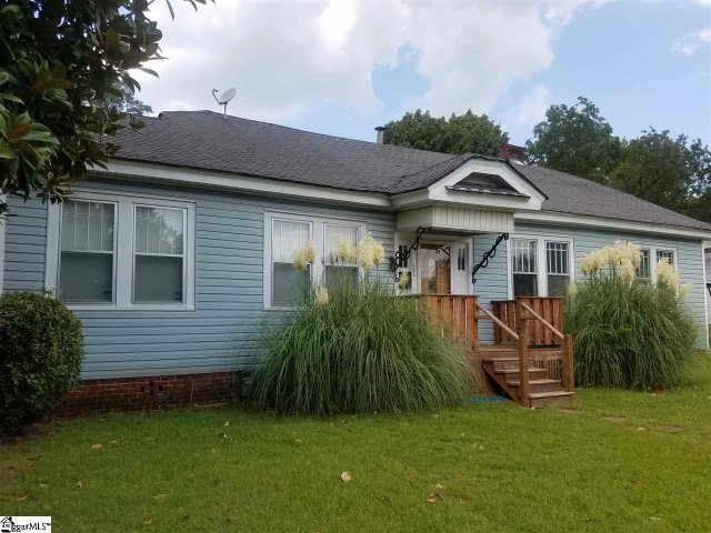 101 E Blue Ridge Drive sold home in Cherrydale, Greenville, SC