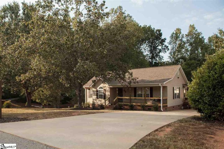 133 Fernwood Drive sold home in Homestead Acres, Easley, SC